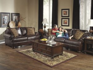 برخی از مدل های مبل چرم امسال به همراه قیمت در اروپا