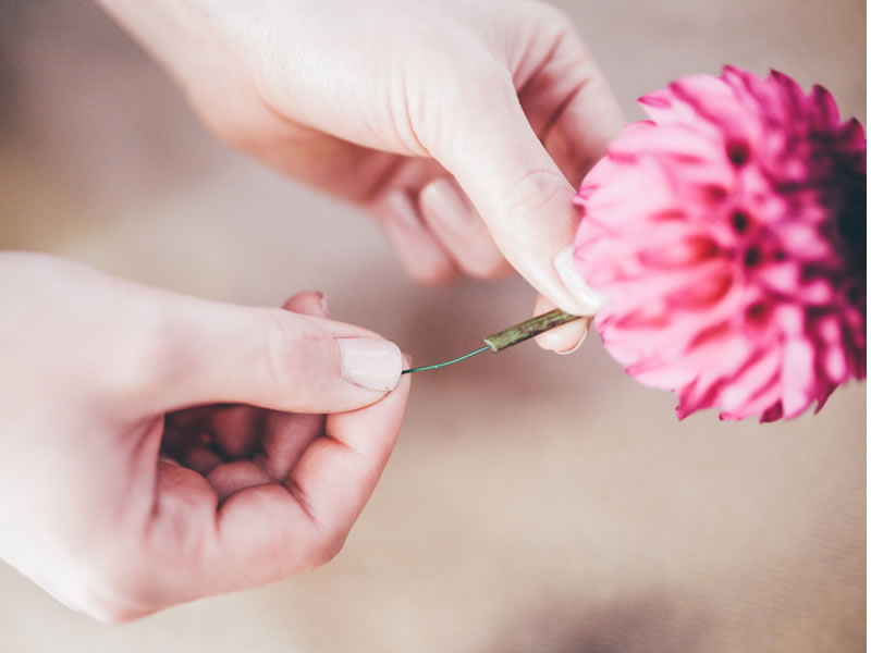 آموزش ساخت تاج گل عروسی و جشن