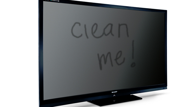 چگونه صفحه تلویزیون خود را تمیز و خش گیری کنیم
