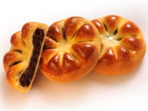 آموزش پخت نان خرمایی خوشمزه در خانه به روشی ساده