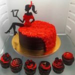 کیک تولد باربی قرمز