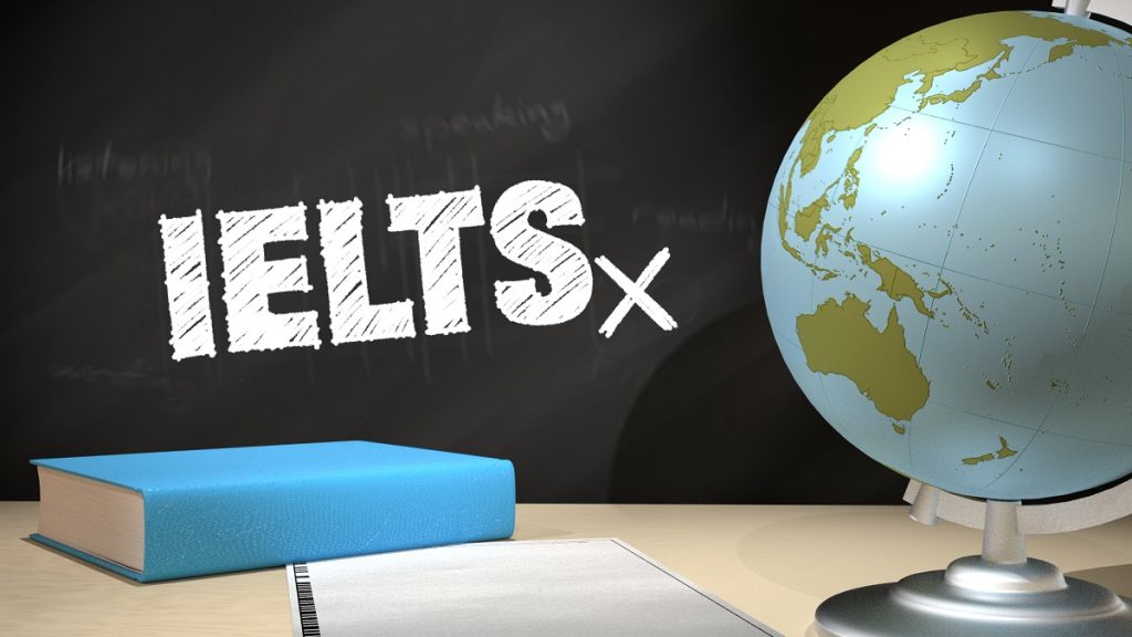 بهترین منابع آزمون آیلتس (IELTS) خودخوان 2022 + دانلود