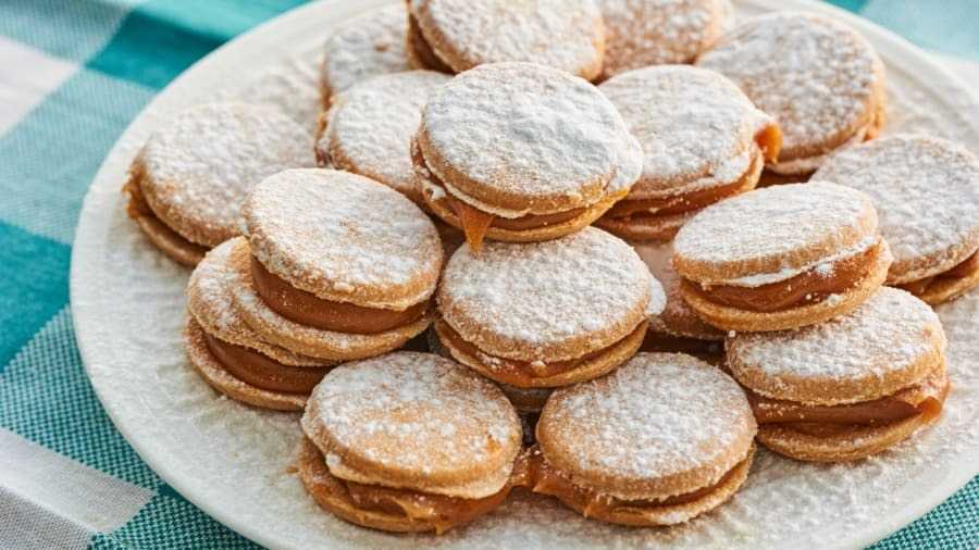 بهترین دسرهای جهان: الفخور (alfajores)