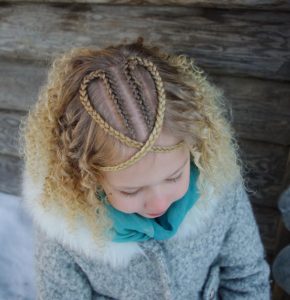 گالری 35 مدل بافت موی دخترانه جلوی سر جدید شیک