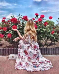 گالری عکس پروفایل تابستانی دخترانه شاد و لاکچری