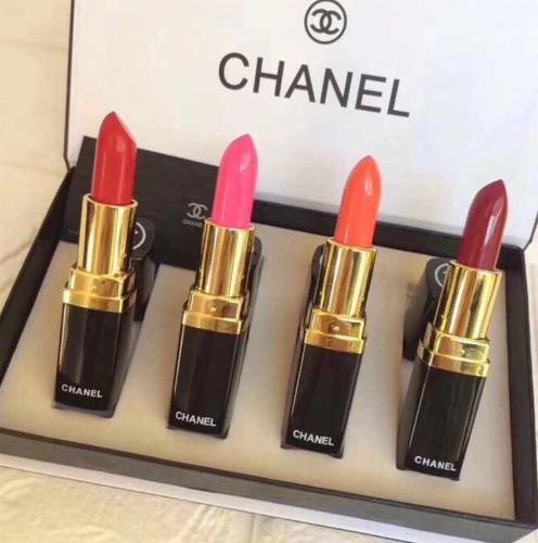 CHANEL رژ لب شناخته شده