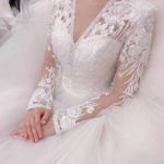 مدل لباس عروس ژورنالی یقه هفت و آستین بلند