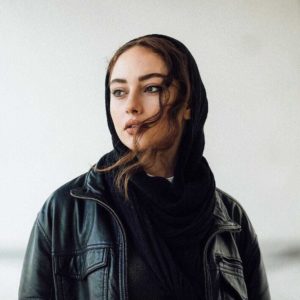 بیوگرافی ترلان پروانه بازیگر شیرازی و خوش آتیه + عکس های جدید او