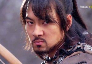 28 عکس جومونگ بازیگر محبوب و دوستداشتنی کره‌ای