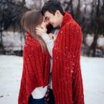 ژست رمانتیک عکس دونفره در زمستان
