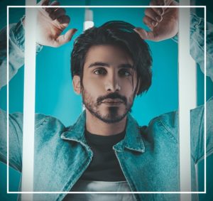 دانلود آهنگ باغ آرزوی قلبم بی تو بهار نمیشه کسری زاهدی (کامل + متن)