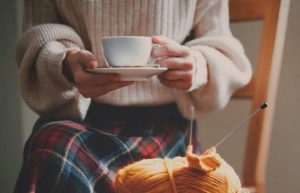 متن زیبا درباره بافتن شال گردن مناسب روزهای زمستانی