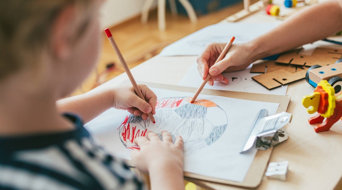 آموزش نقاشی ساده کودکانه با مداد رنگی (10 مدل)