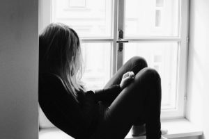 متن بیو واتساپ غمگین برای اینکه به دیگران بگویید خوب نیستید