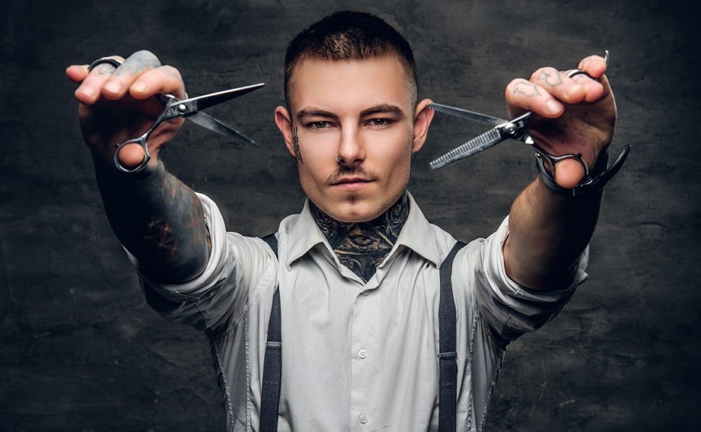 راهنمای انتخاب اسم برای آرایشگاه مردانه برای جذب مشتری بیشتر