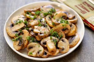 طرز تهیه غذای رژیمی با قارچ (3 دستورپخت غذای کم کالری با قارچ)