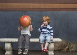 متن درباره حسادت دیگران و آدم های حسود با معانی عمیق و زیبا