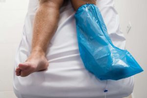 اوزون تراپی چیست و چگونه انجام می شود