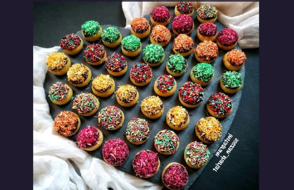 طرز تهیه شیرینی شاه پسند خانگی با کره به روش آسان برای نوروز