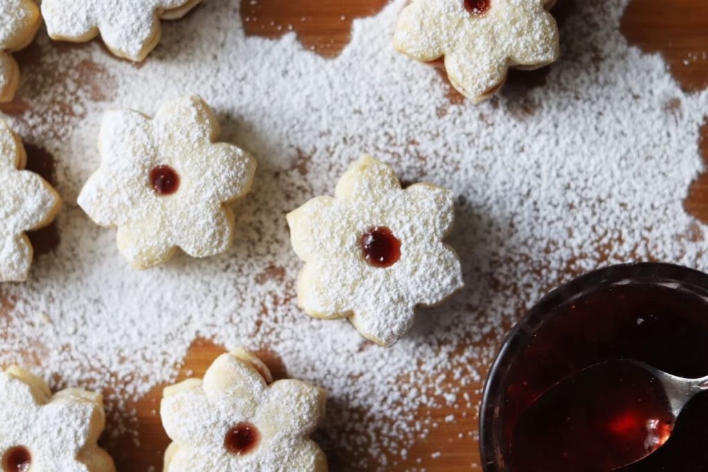 طرز تهیه شیرینی مربایی بدون فر به روش سریع و آسان مناسب نوروز