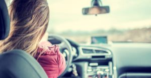 عکس پروفایل دختر در حال رانندگی برای ایده گرفتن