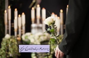 چرا مراسم چهلم را به تعداد فرزندان کم می کنند؟