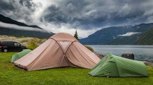 عکس انواع چادر مسافرتی (برنزتی، خیمه ای، کم حجم، کوهنوردی)