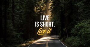 79 متن زیبا در مورد زندگی کوتاه است به انگلیسی و فارسی