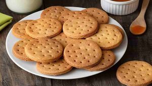 کالری ساقه طلایی چقدر است ؟