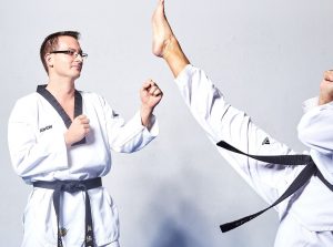 متن تشکر از زحمات استاد تکواندو