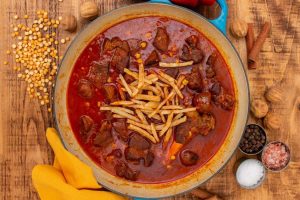 طرز تهیه قیمه نذری برای 40 نفر