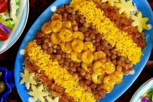 طرز تهیه میگو پلو با کشمش و گردو خوشمزه و مقوی