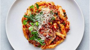 طرز تهیه پاستا بدون خامه و شیر کم کالری و خوشمزه