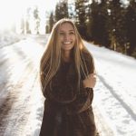 دختر در برف برای پروفایل