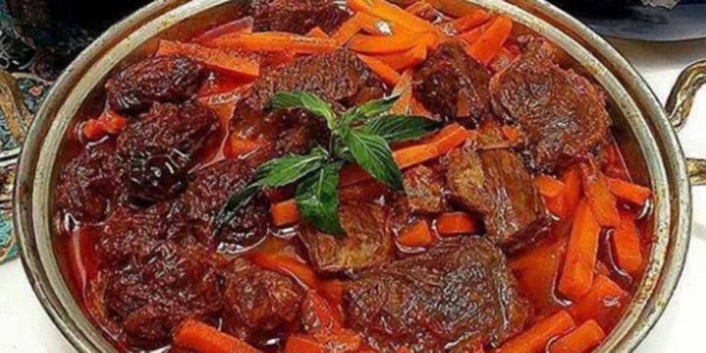 طرز تهیه خورش هویج مجلسی و خوشمزه تبریزی با گوشت