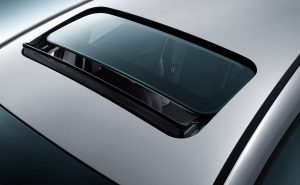 تفاوت بین سانروف و مونروف در چه مواردی است؟