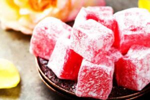 طرز تهیه باسلوق انار خانگی با ژله انار