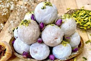 طرز تهیه قطاب خانگی ترد و خوشمزه