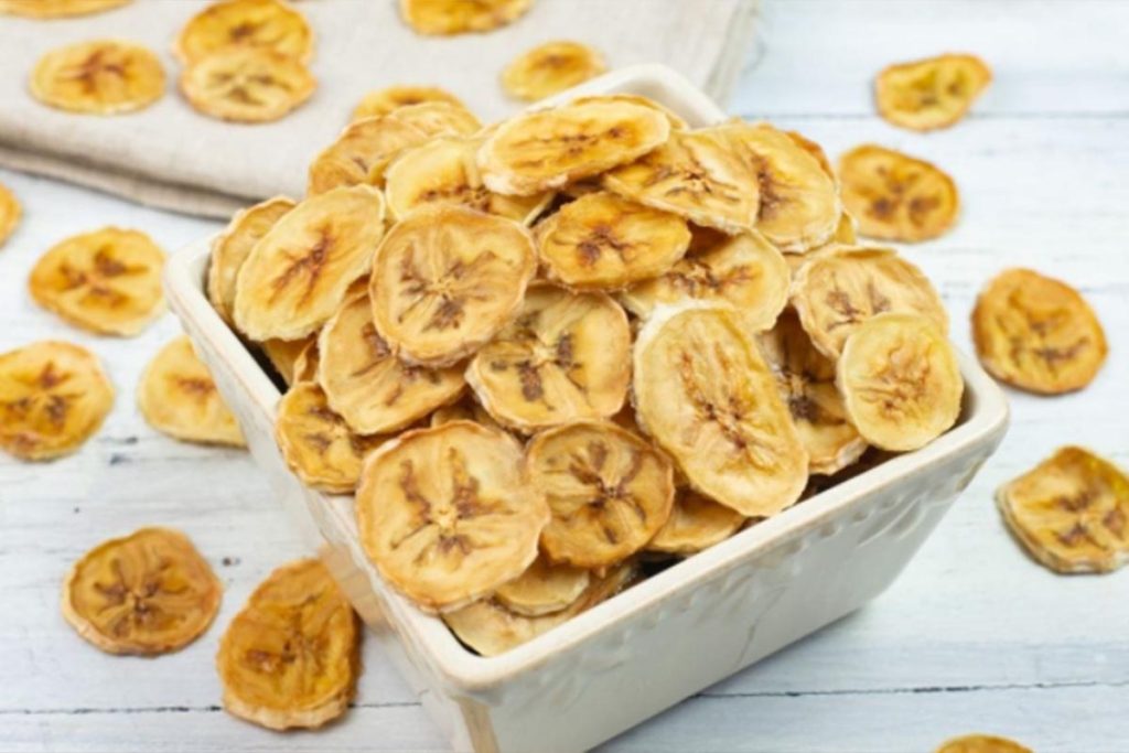 طرز تهیه چیپس موز (موز خشک) روی بخاری و شوفاژ