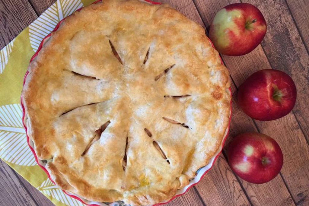 طرز تهیه پای سیب شکلاتی رستورانی خوشمزه مرحله به مرحله و ساده