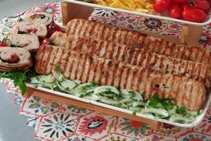 طرز تهیه کباب کوبیده مرغ شکم پر غذای مجلسی خوشمزه و راحت