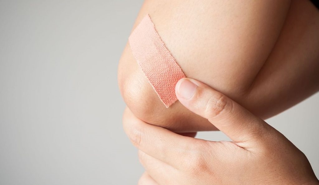 علت دیر خوب شدن زخم