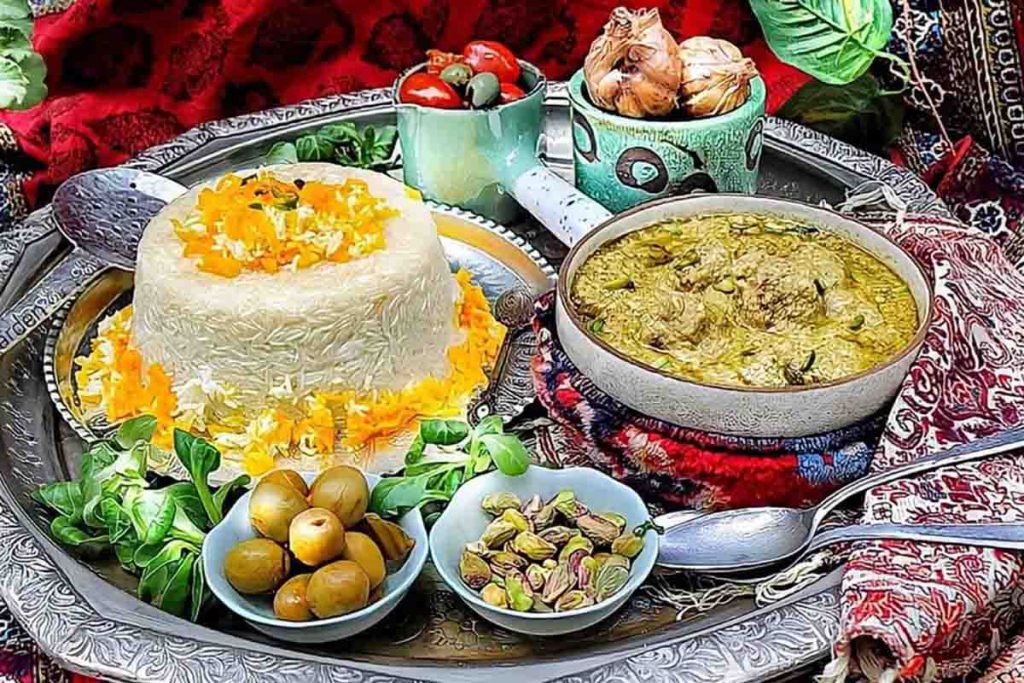 طرز تهیه قلیه پسته سبز غذای تاریخی دوران صفویه