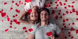 متن تبریک ولنتاین به همسر؛ خاص و دلنشین (کوتاه و طولانی)