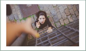 متن در مورد کم توقع بودن و انتظار نداشتن از دیگران