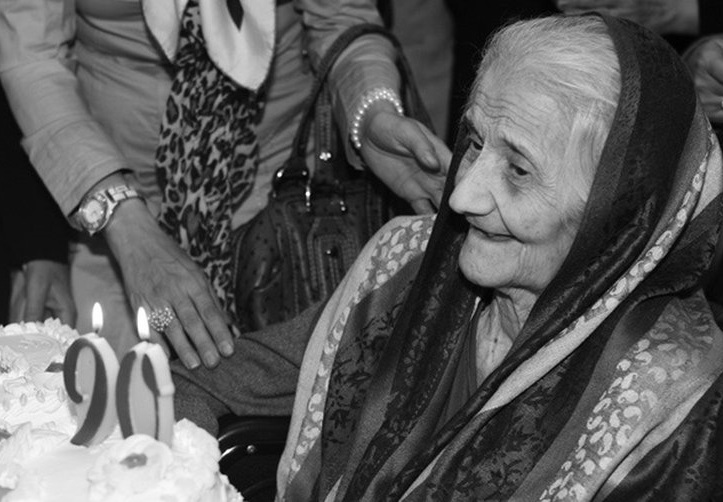 افراد مشهوری که 17 بهمن از دنیا رفتند: آلینوش طریان