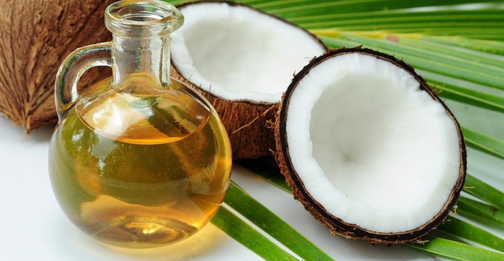 خواص روغن نارگیل برای مو + نحوه استفاده