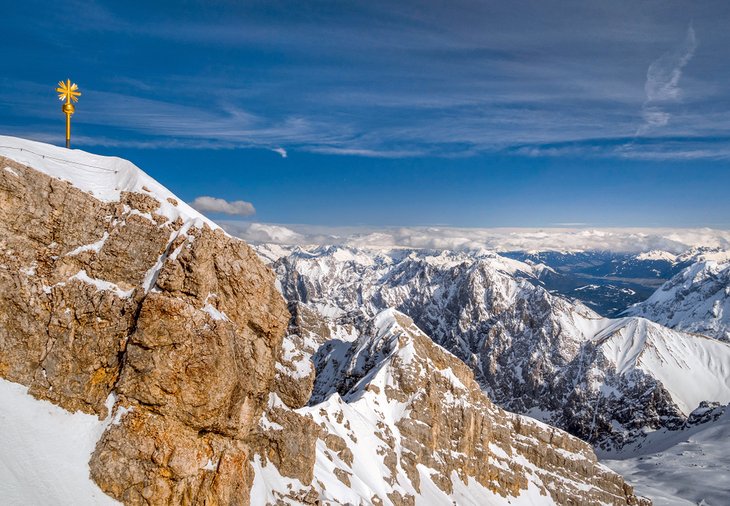 زاگتس پیتز ماسیف ( Zugspitze Massif)