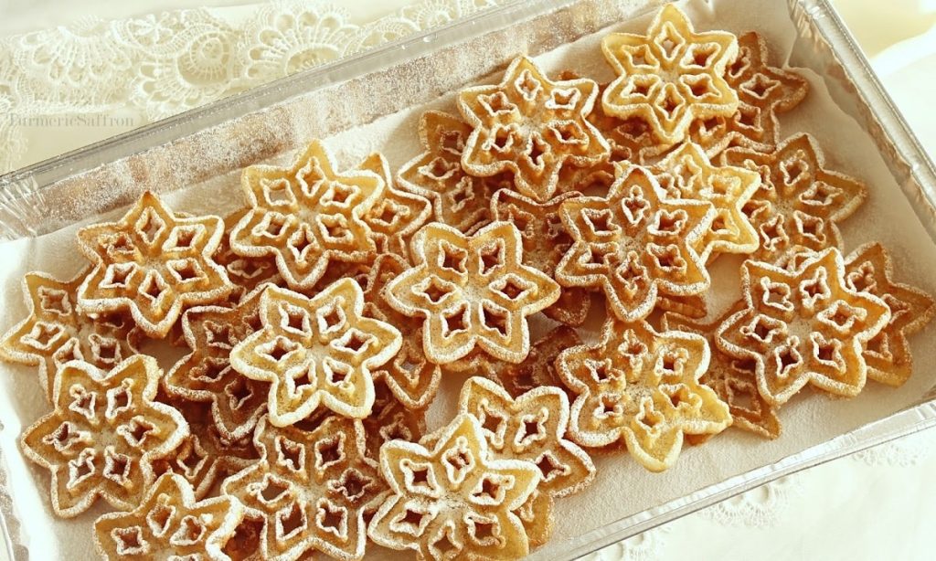 طرز تهیه شیرینی نان پنجره ای نرم و کم روغن با پیمانه لیوان