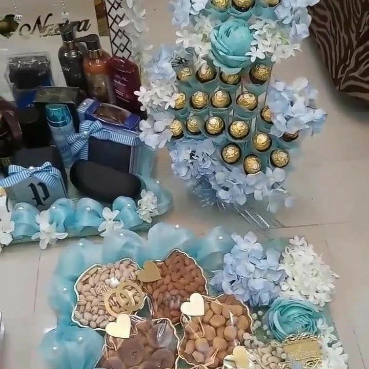 عید نوروز برای عروس چه میبرند	